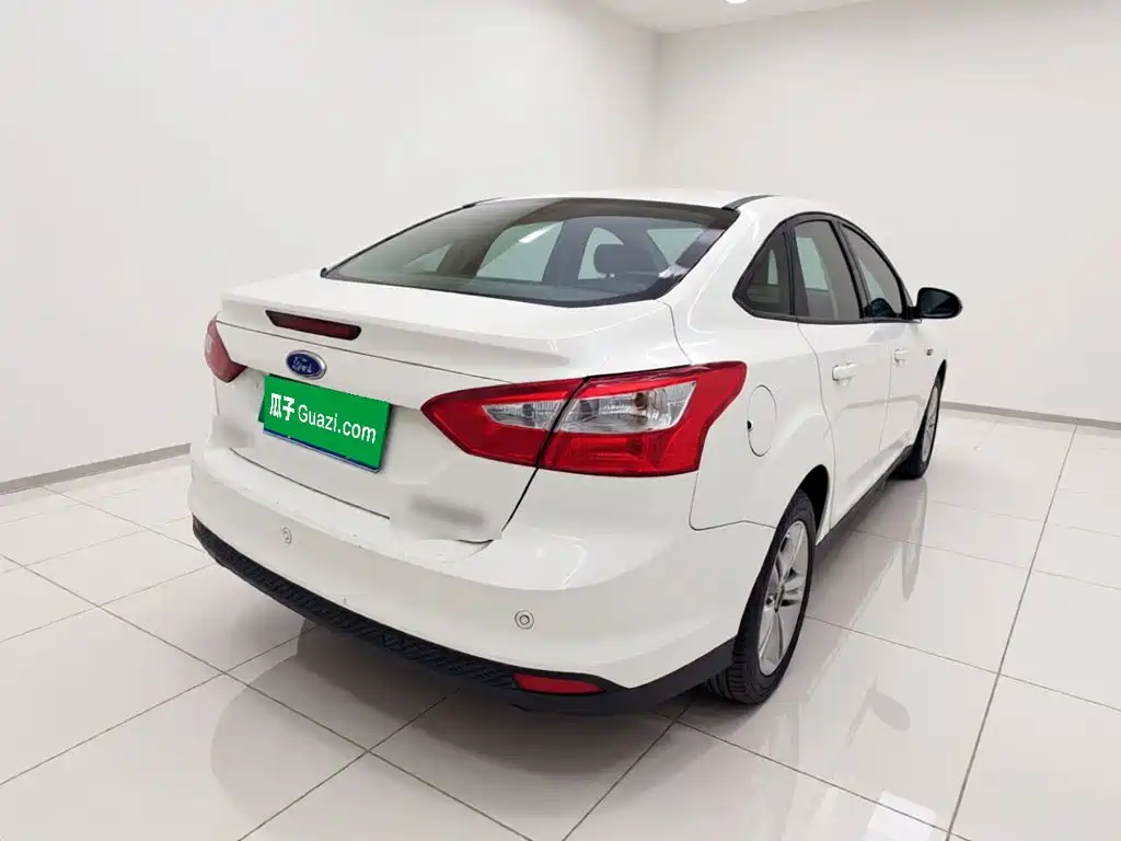 Ford Focus — миниатюра 6