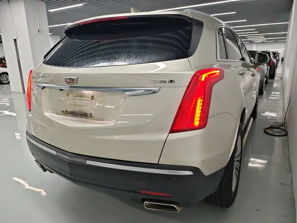 Cadillac XT5 — миниатюра 7