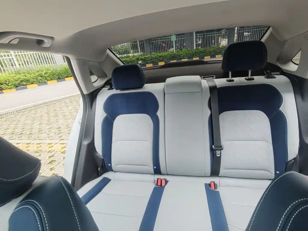 GEELY AUTOMOBILE EMGRAND