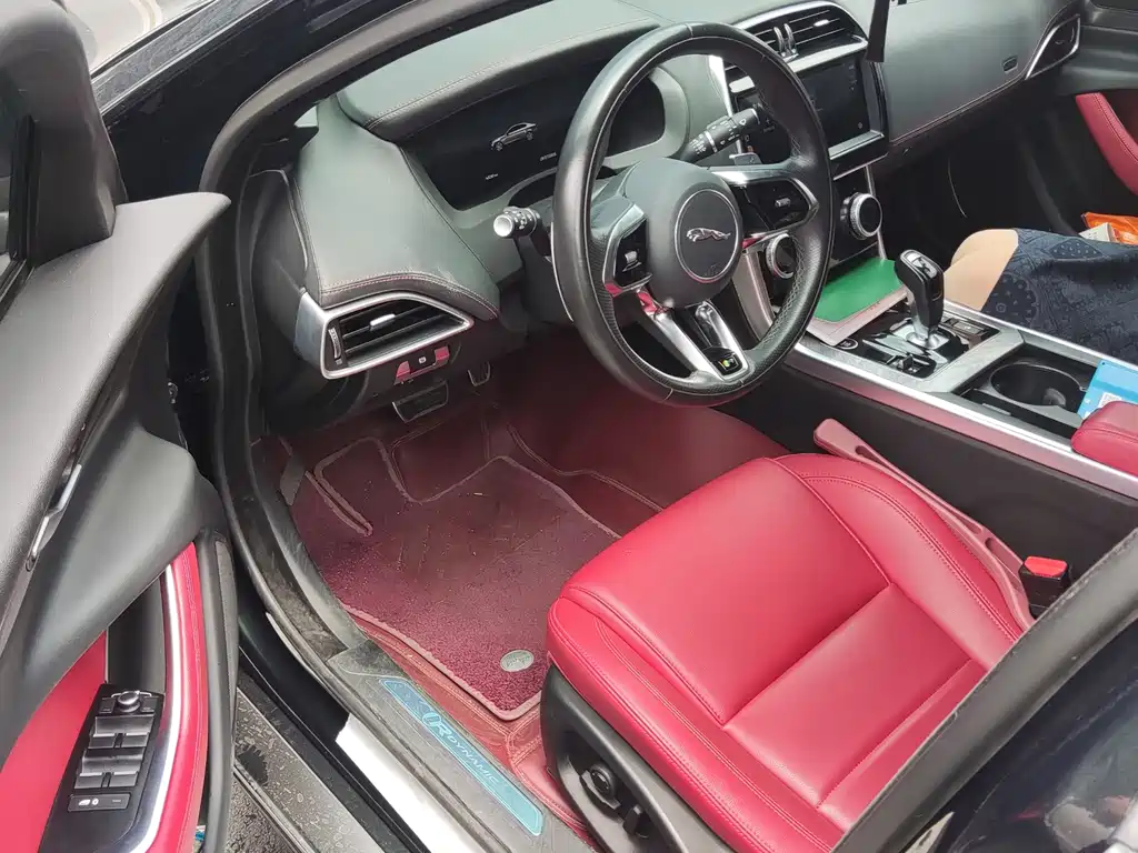 Jaguar XEL — миниатюра 2