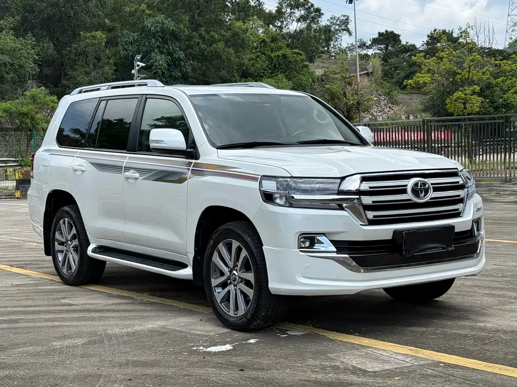 Toyota Land Cruiser 2019 4.0L GX-R