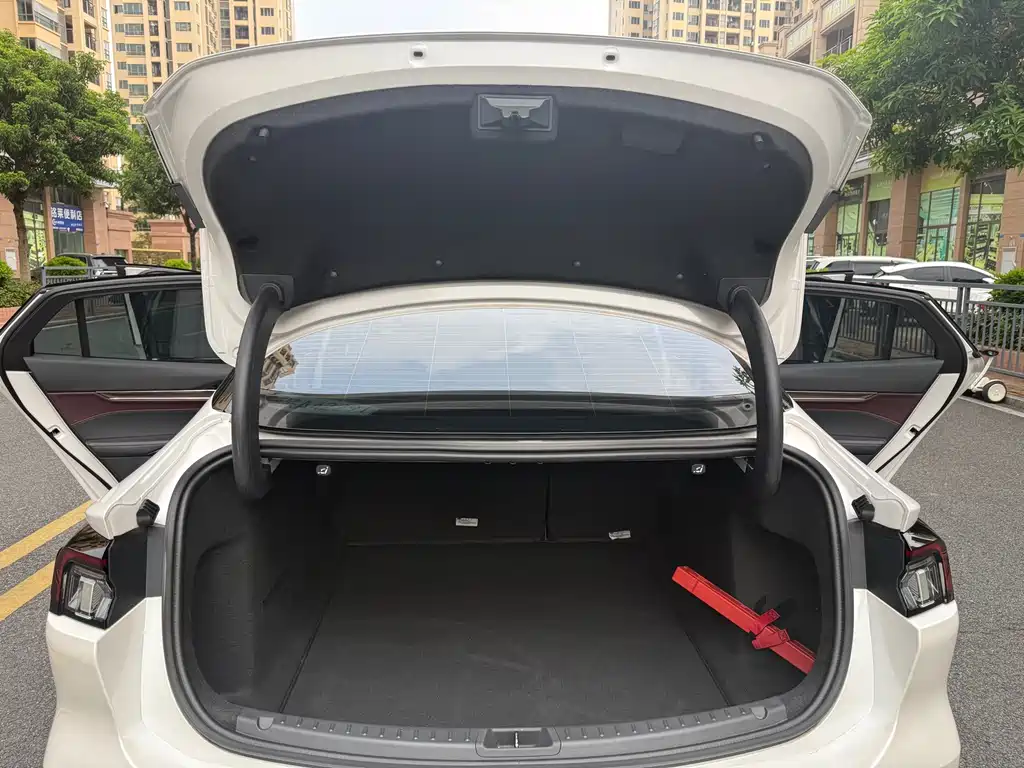 Ford Mondeo — миниатюра 16