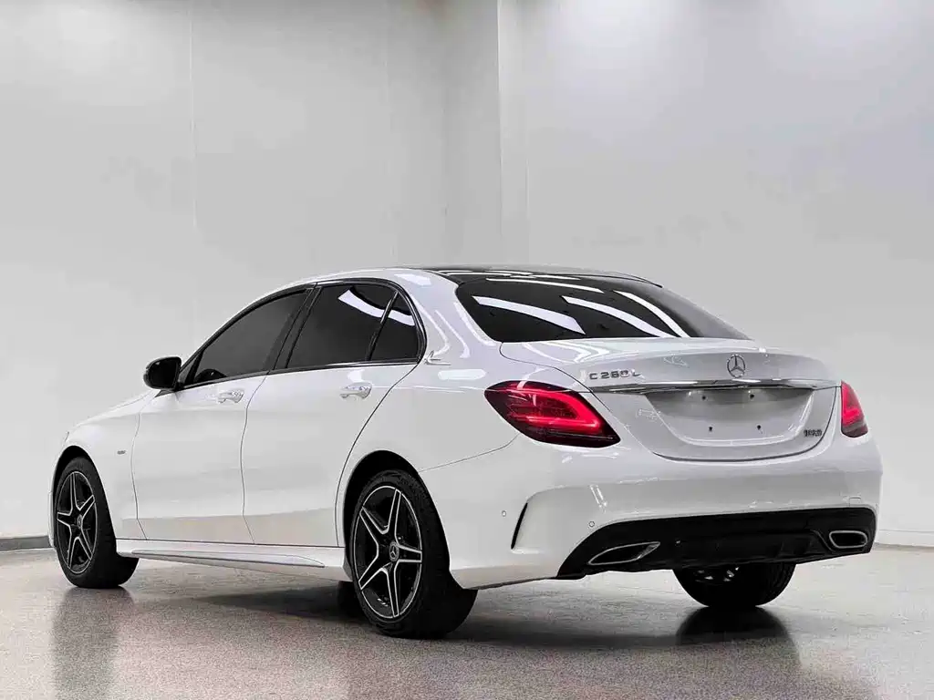 Mercedes-Benz C-Class — миниатюра 30