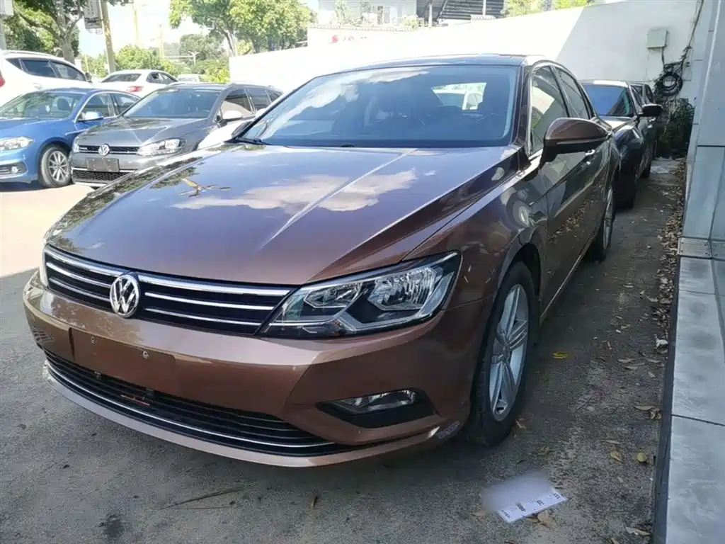 Volkswagen Lamando 2015 280TSI DSG Comfort