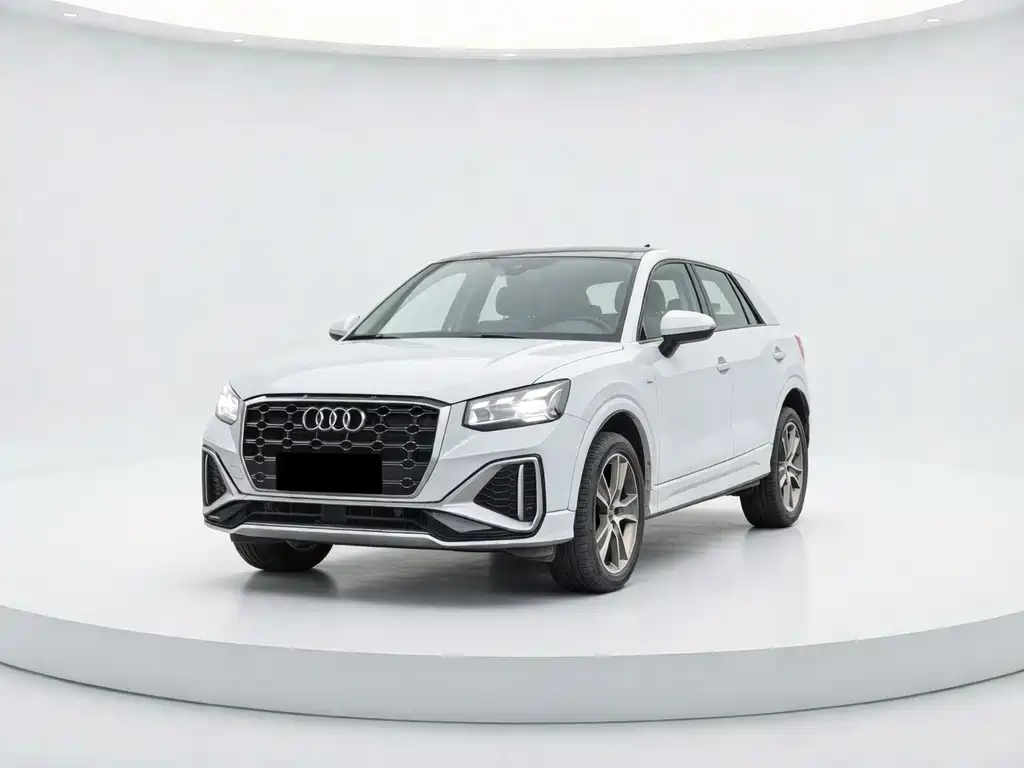 Audi Q2L 2024
