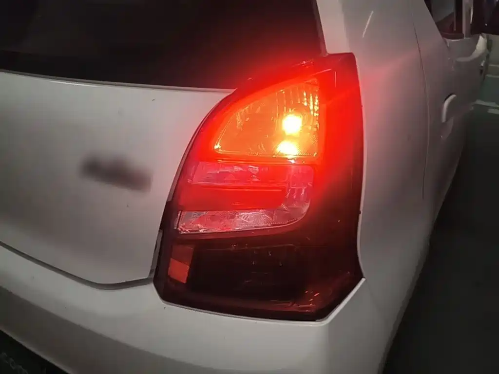 Suzuki Alto — миниатюра 8