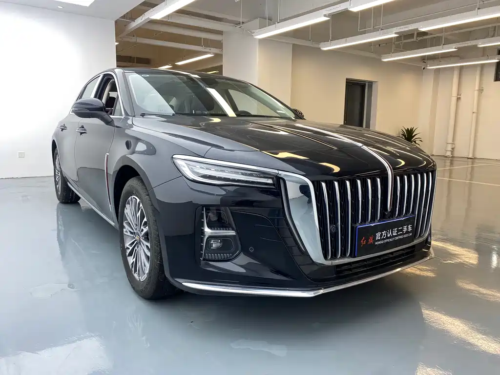 Hongqi H5 2025 2.0T AT