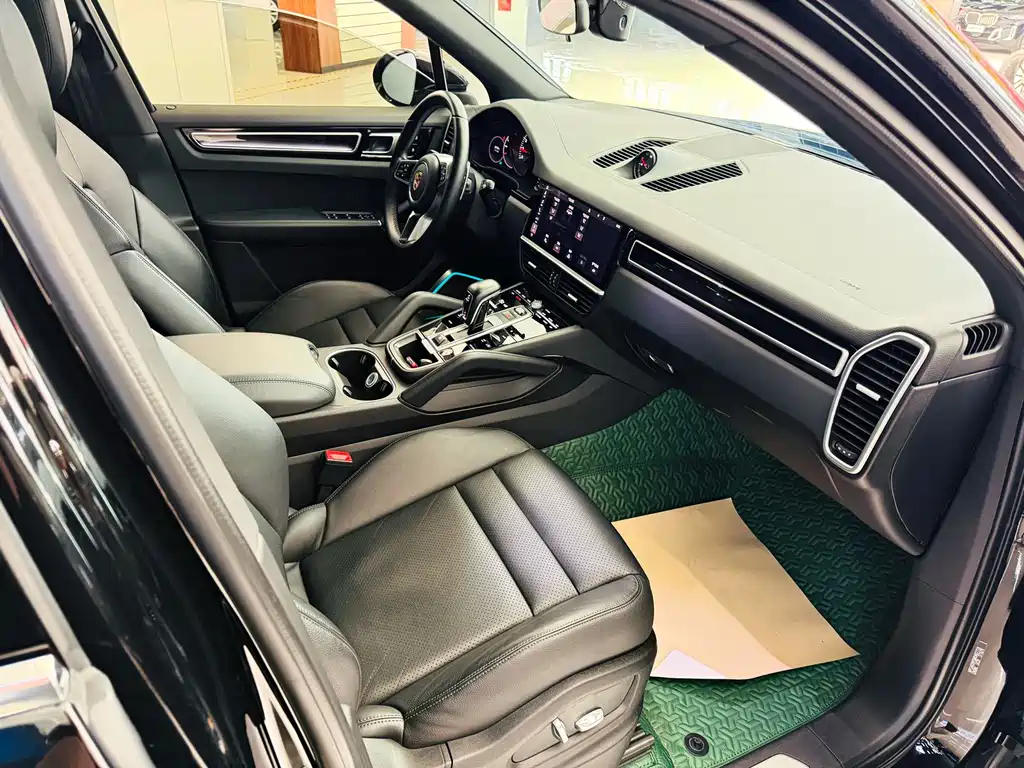 Porsche Cayenne 2022 Cayenne 3.0T