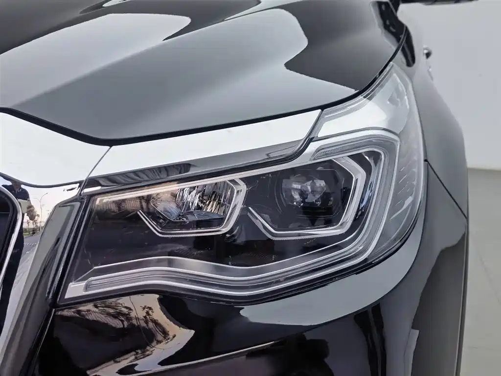 Hongqi HS7 2022 2.0T DCT мест