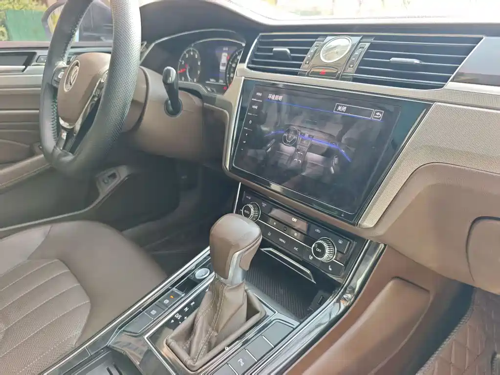 Volkswagen Phideon 2021 380TSI Luxury