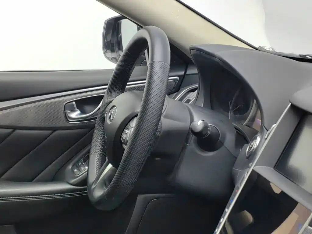 Infiniti Q50 — миниатюра 22