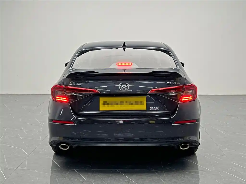 Honda Civic 2022 240TURBO CVT