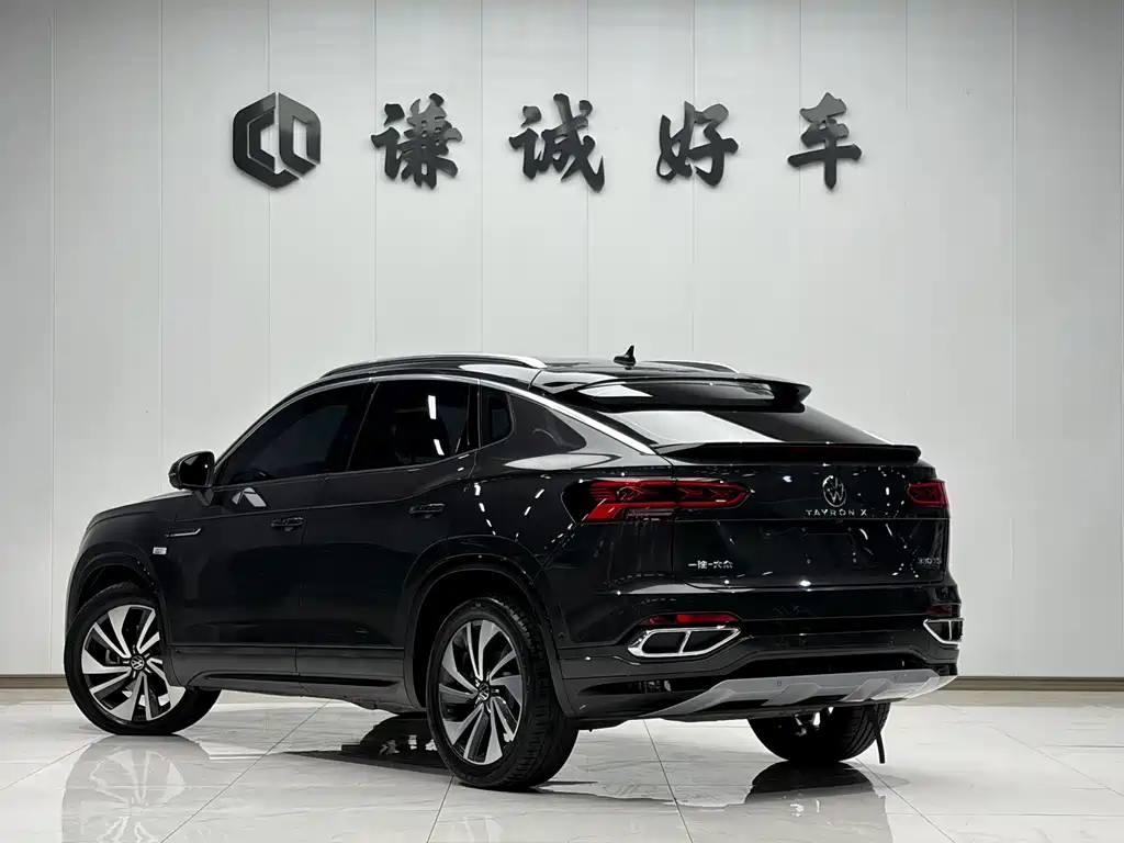Volkswagen X — миниатюра 6