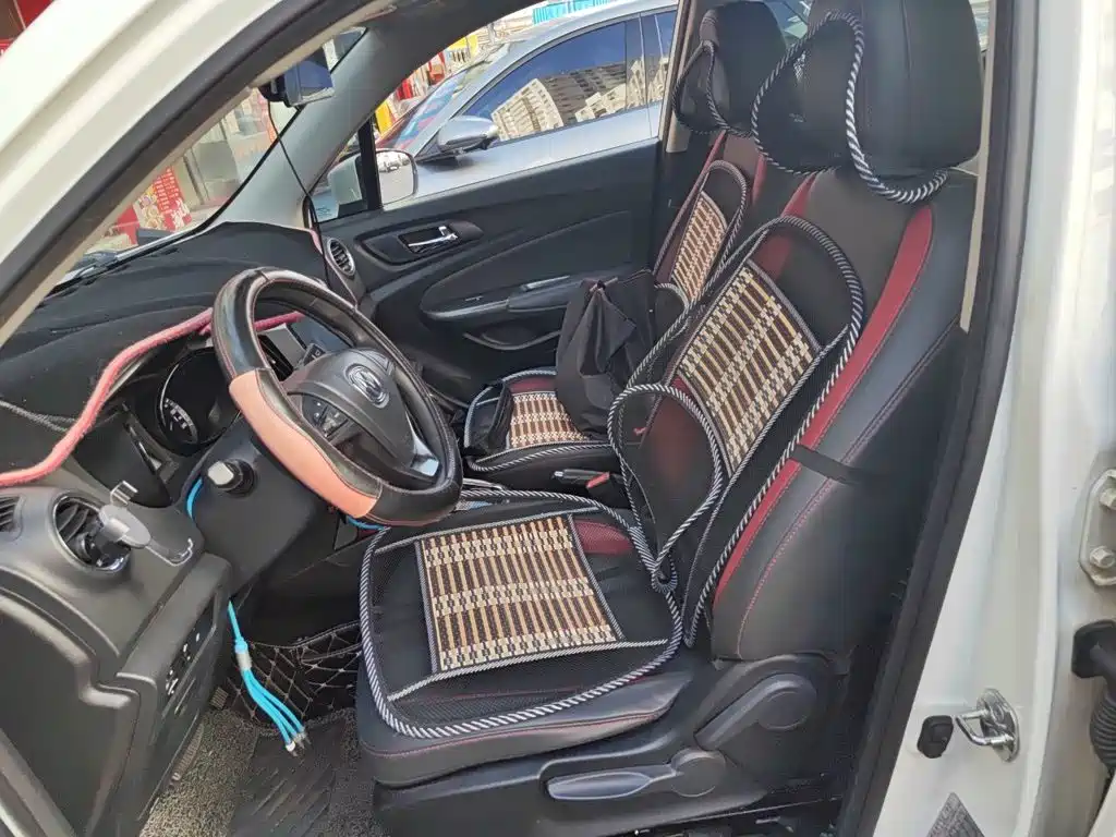 Changan CS15 — миниатюра 16