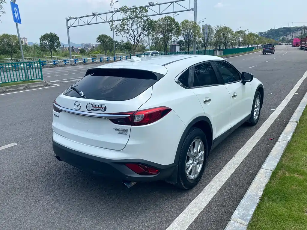 Mazda CX-4 2016 2.0L AT Lead