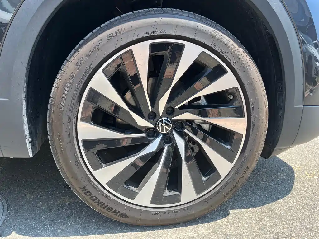 Volkswagen Viloran 2026 450TSI 6 мест