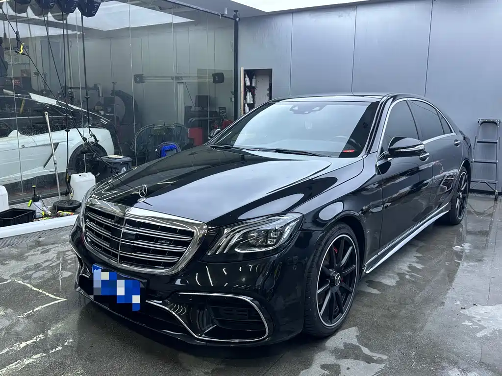 Mercedes-Benz S-Class 2020