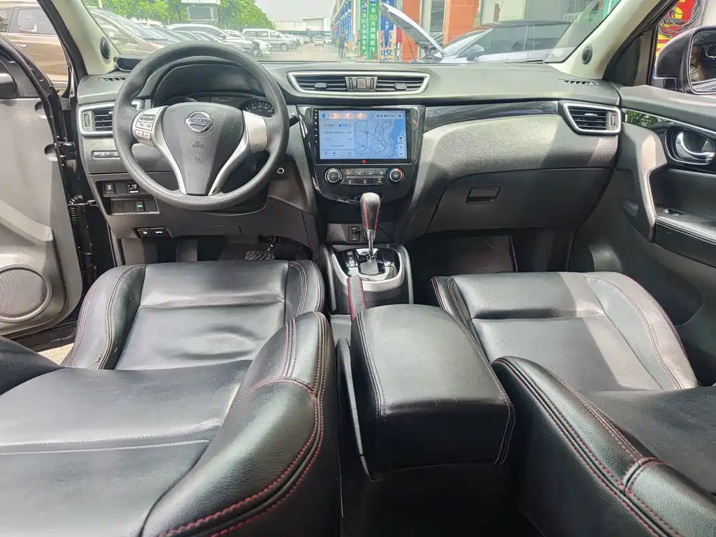 Nissan Qashqai — миниатюра 5