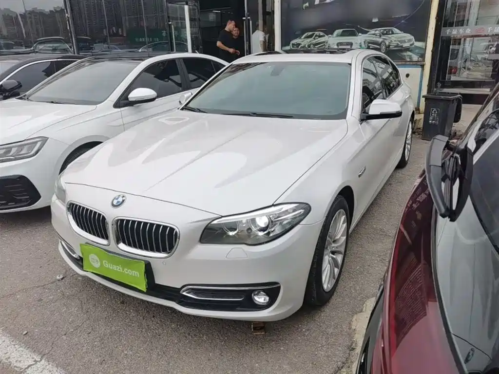 BMW 5 Series 2016
