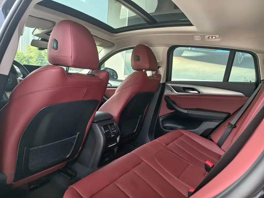 BMW X4 — миниатюра 11