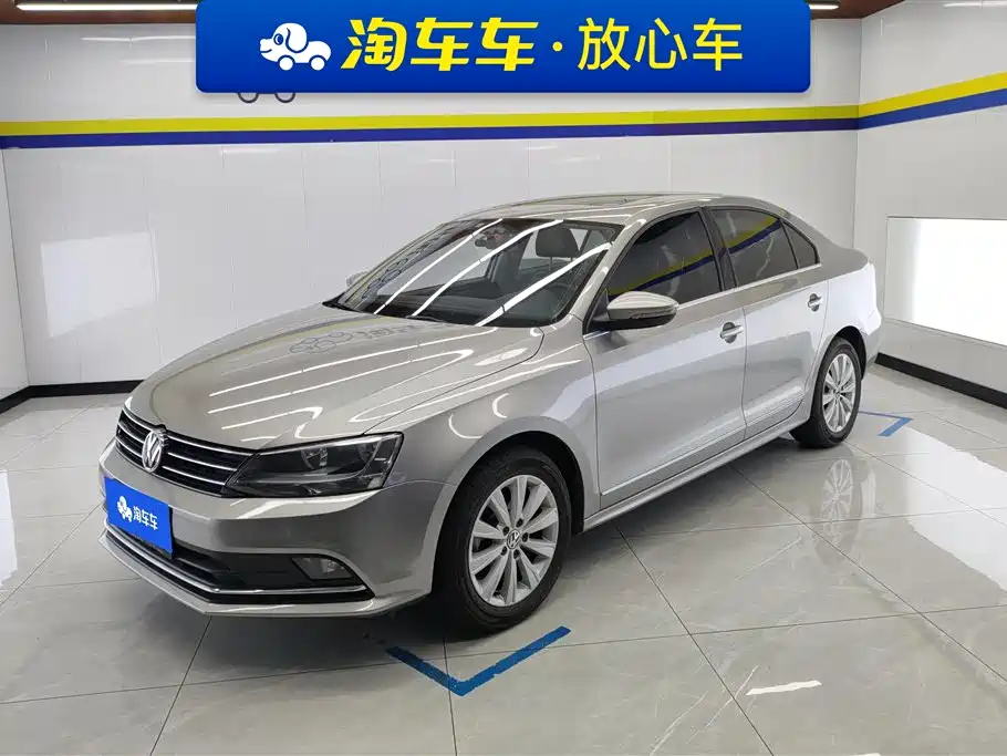 Volkswagen Sagitar 2016