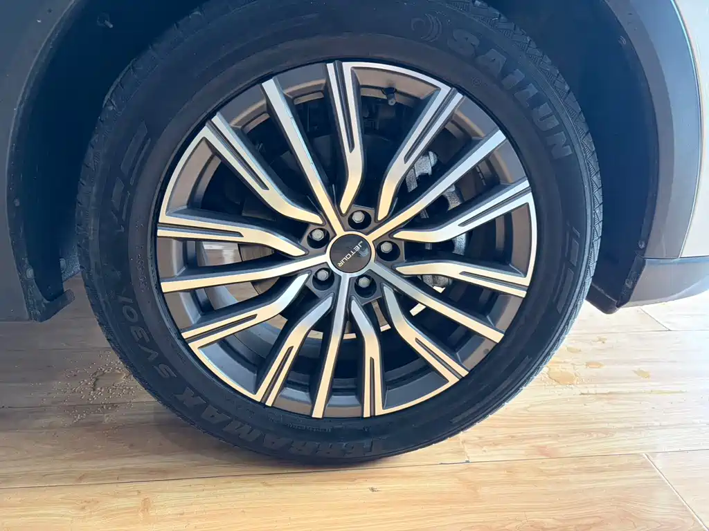 Jetour X70 PLUS - фото 13