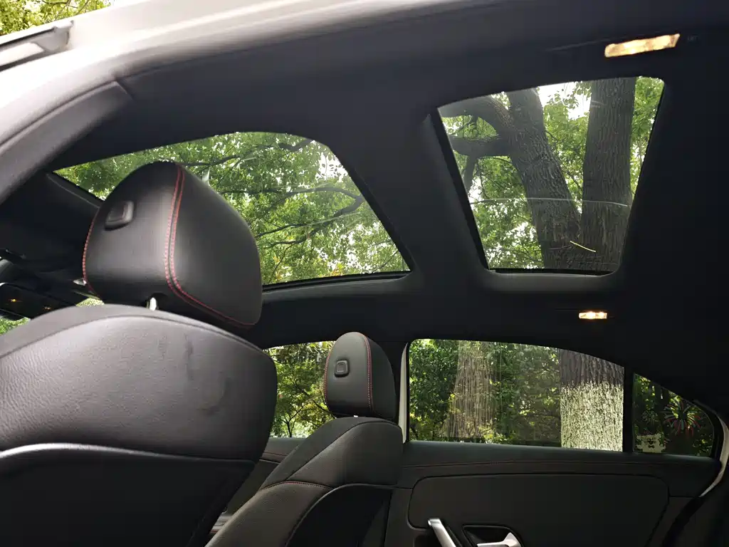 Mercedes-Benz A-Class A 2024 A 200 L Fashion