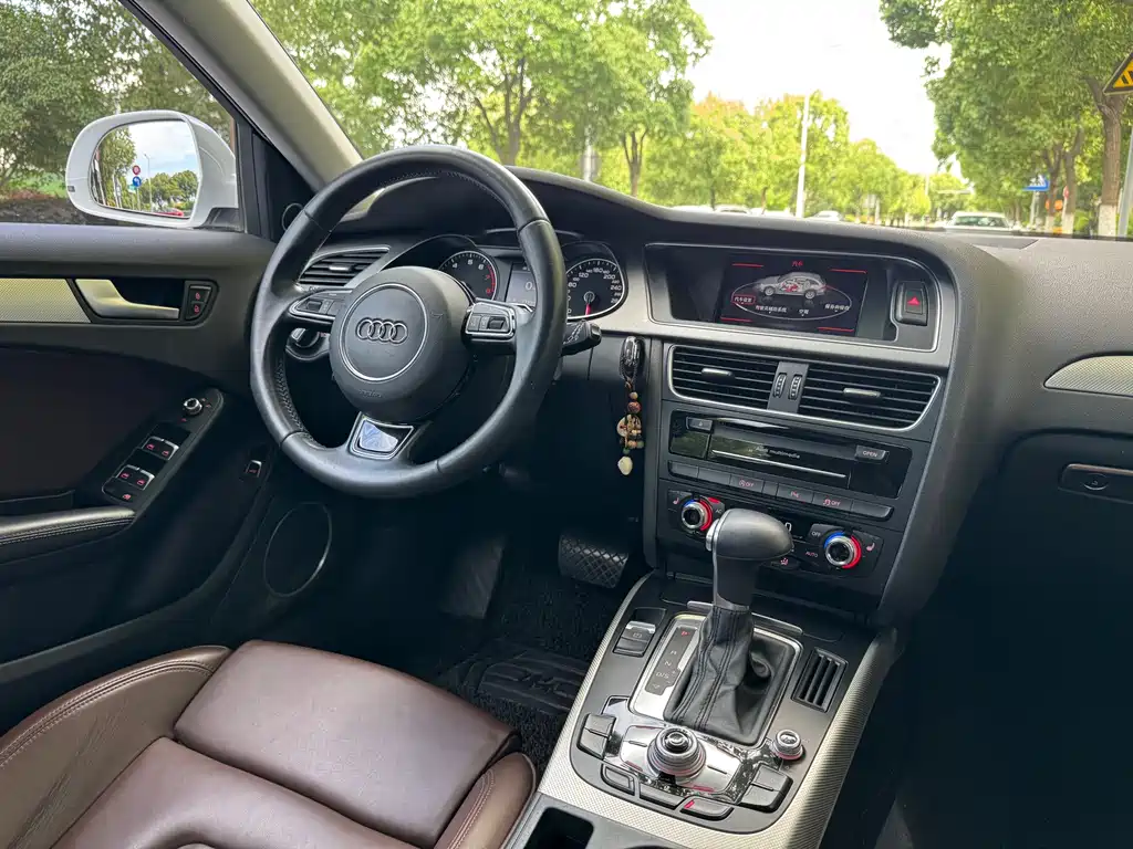 Audi A4 — фотографии объявления, Фото 12