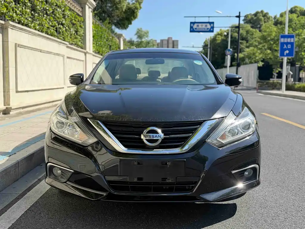 Nissan Altima 2016 2.0L XE Fashion
