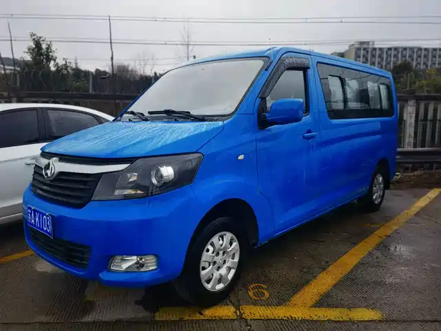 CHANGAN CHANGAN RUIXING M70