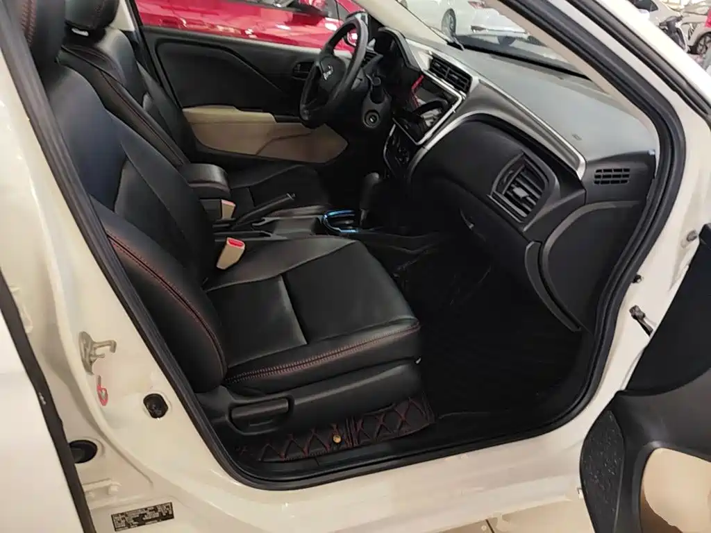 Honda City — миниатюра 25