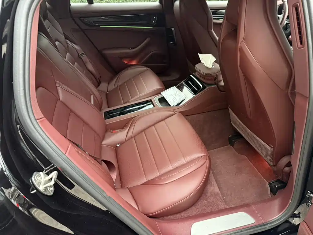 Porsche Panamera — миниатюра 12