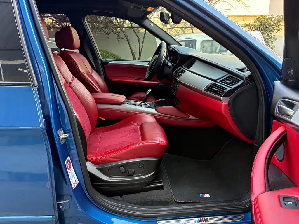BMW X5 M — миниатюра 4