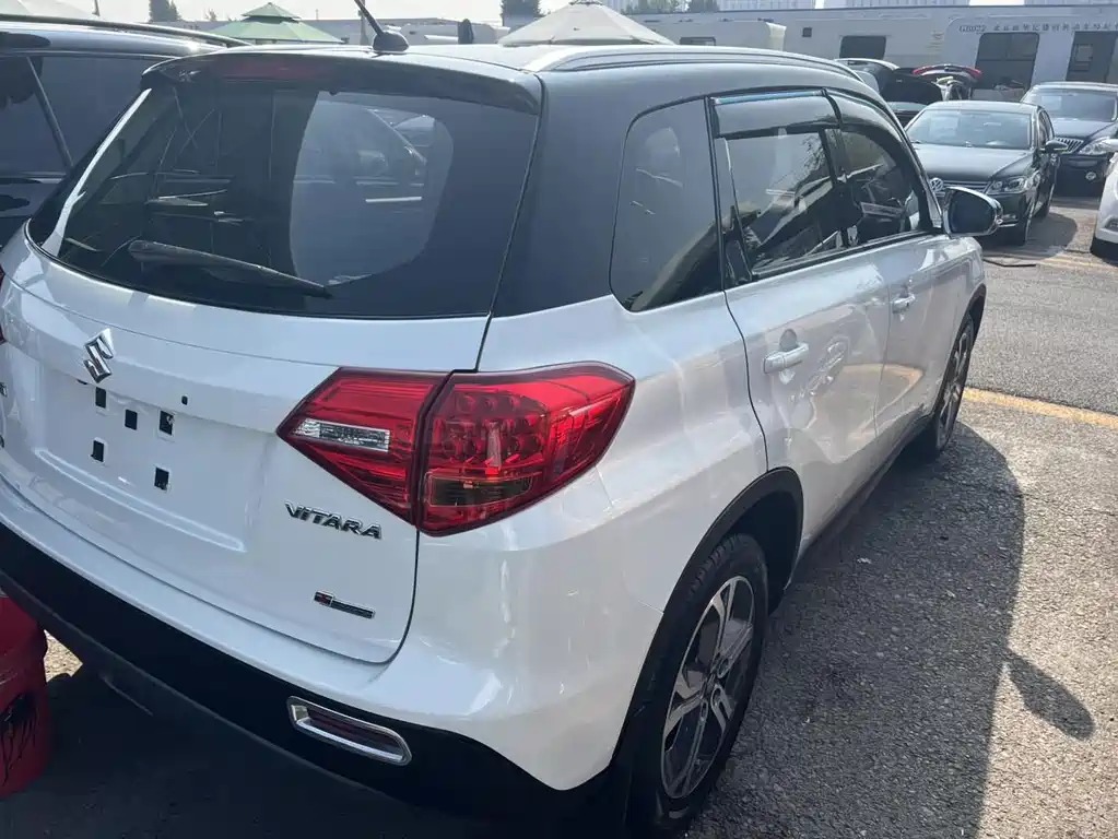 Suzuki Vitara — миниатюра 4
