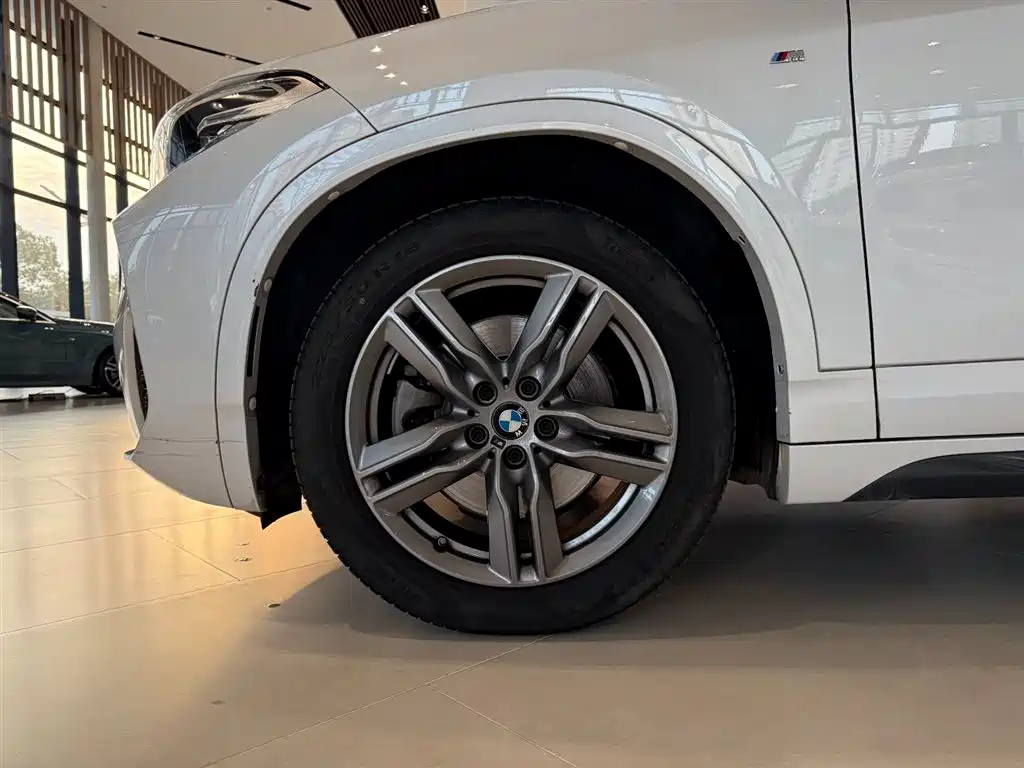 BMW X2 2023 sDrive25i M Sport