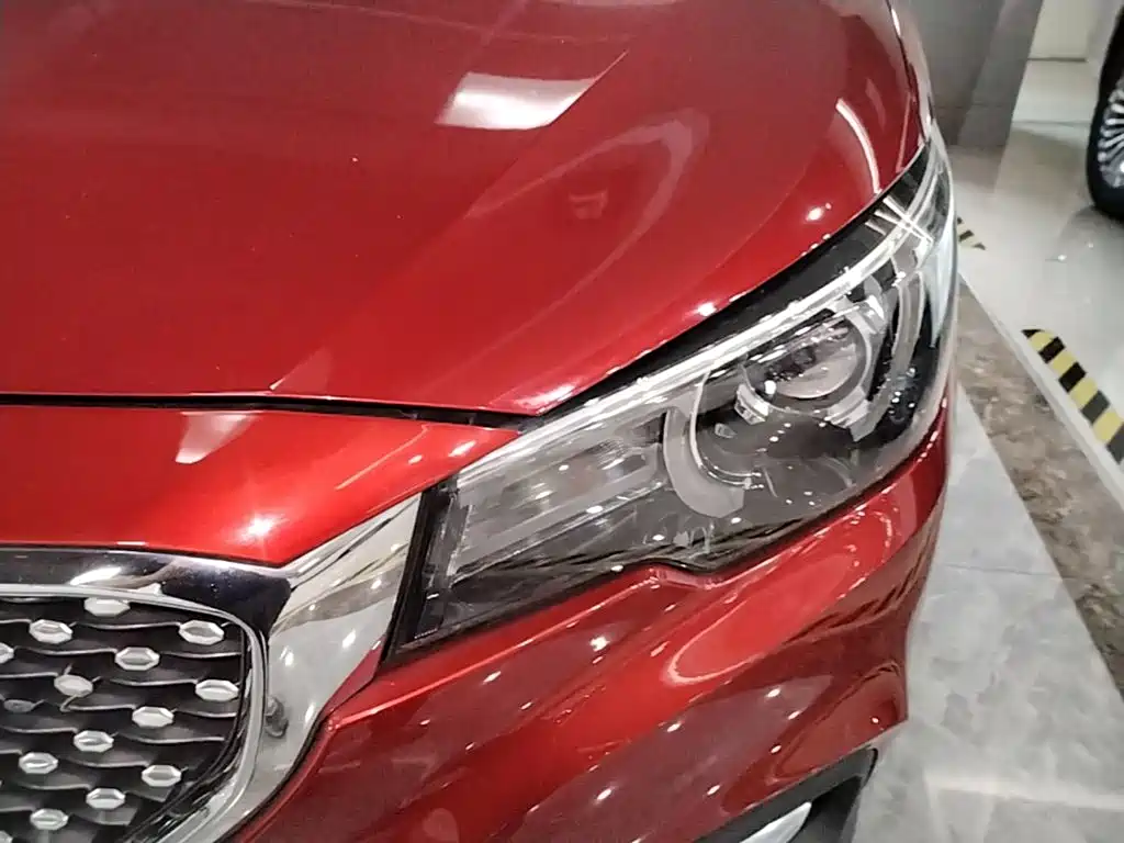 MG ZS — миниатюра 24