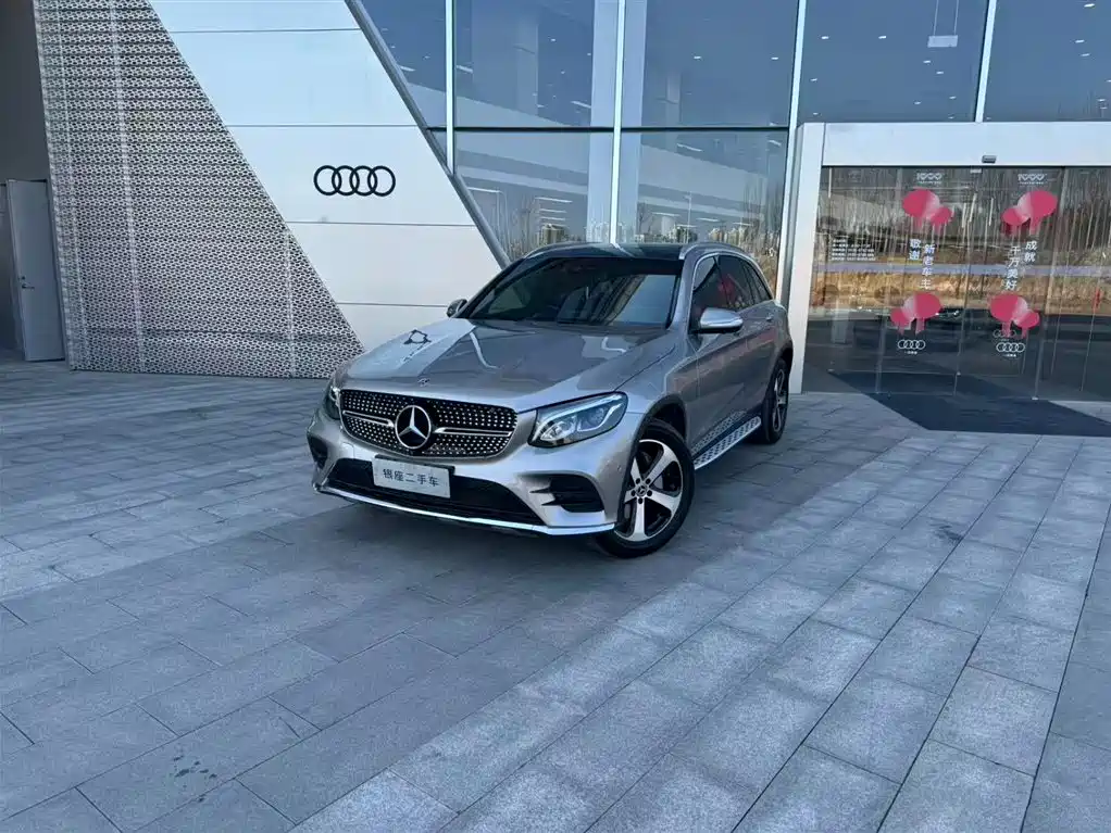 MERCEDES-BENZ GLC