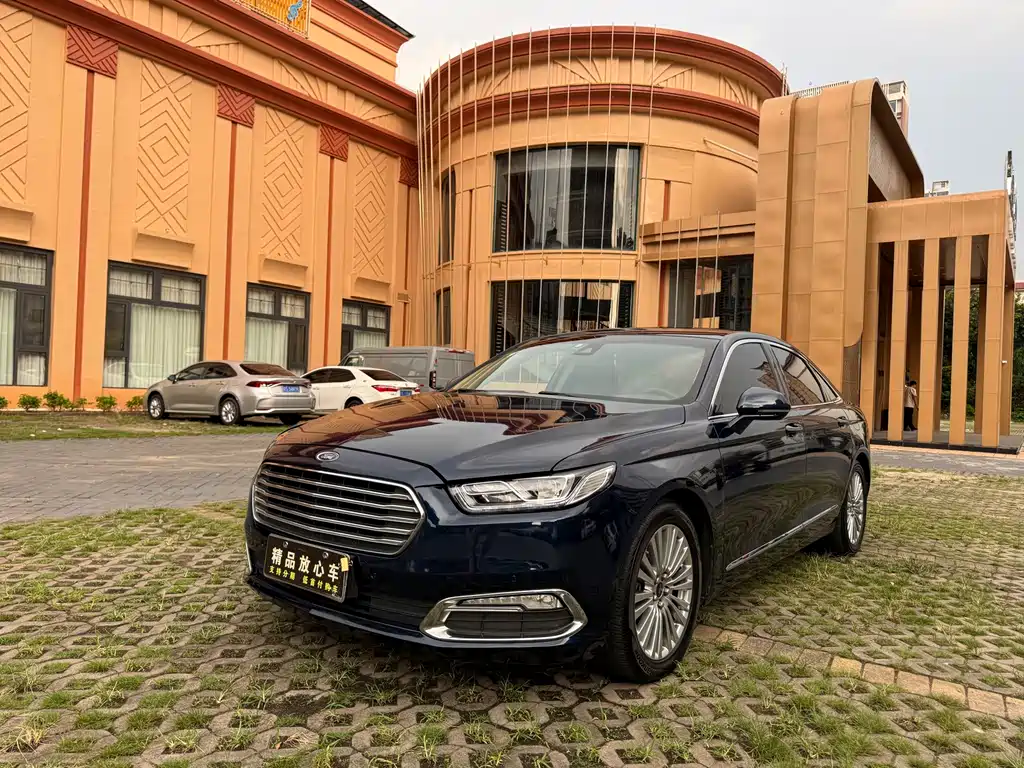 Ford Taurus