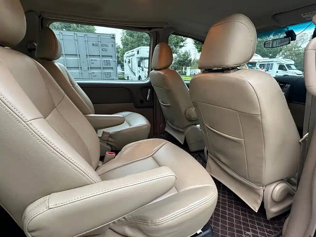Buick GL8 — миниатюра 17