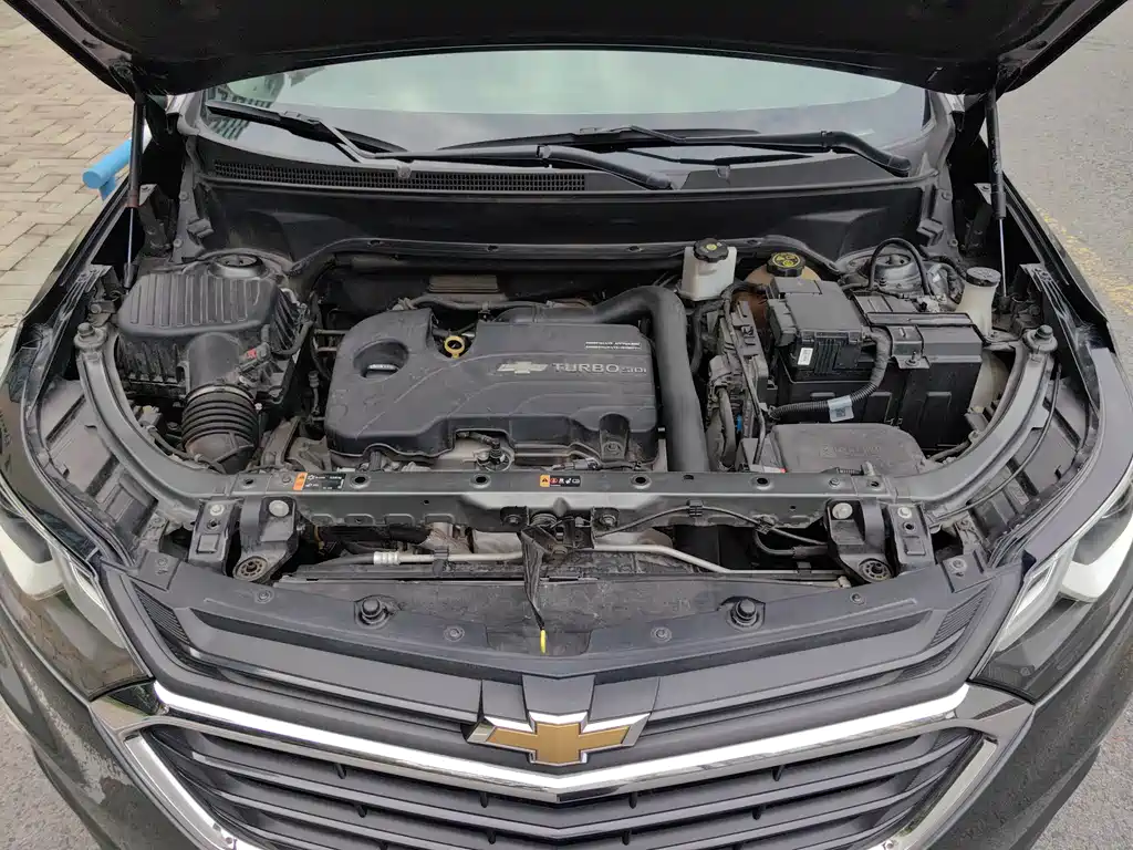 Chevrolet Equinox — миниатюра 11