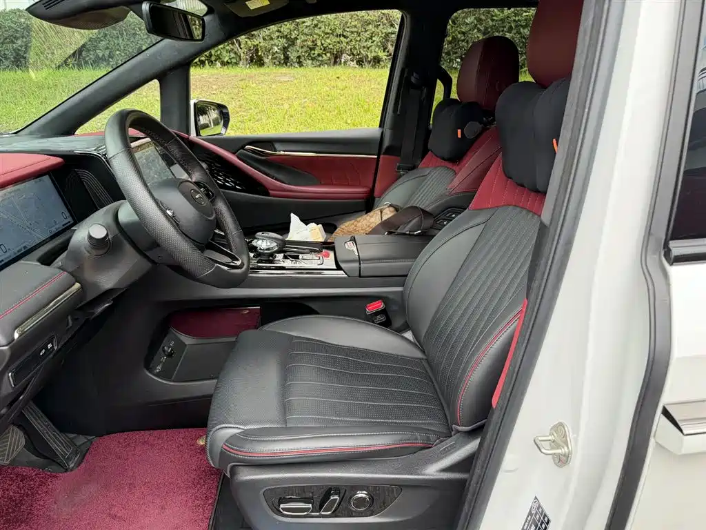 GAC M8 2023 Flagship