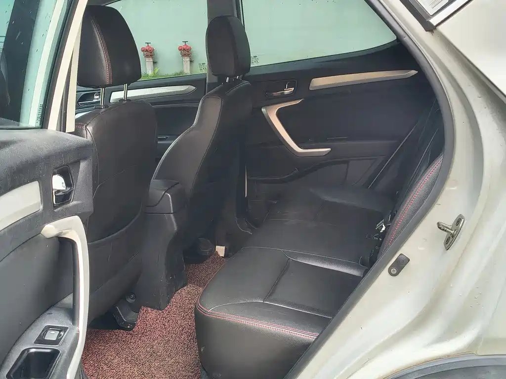 JAC S3 2016 1.5L MT Luxury