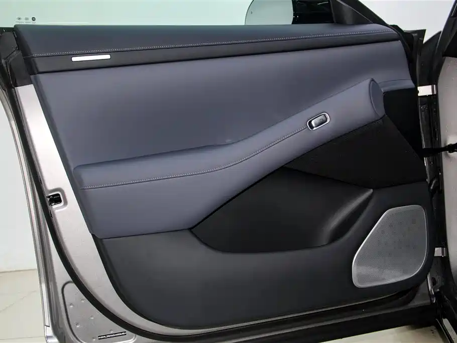 XIAOMI CAR XIAOMI YU7