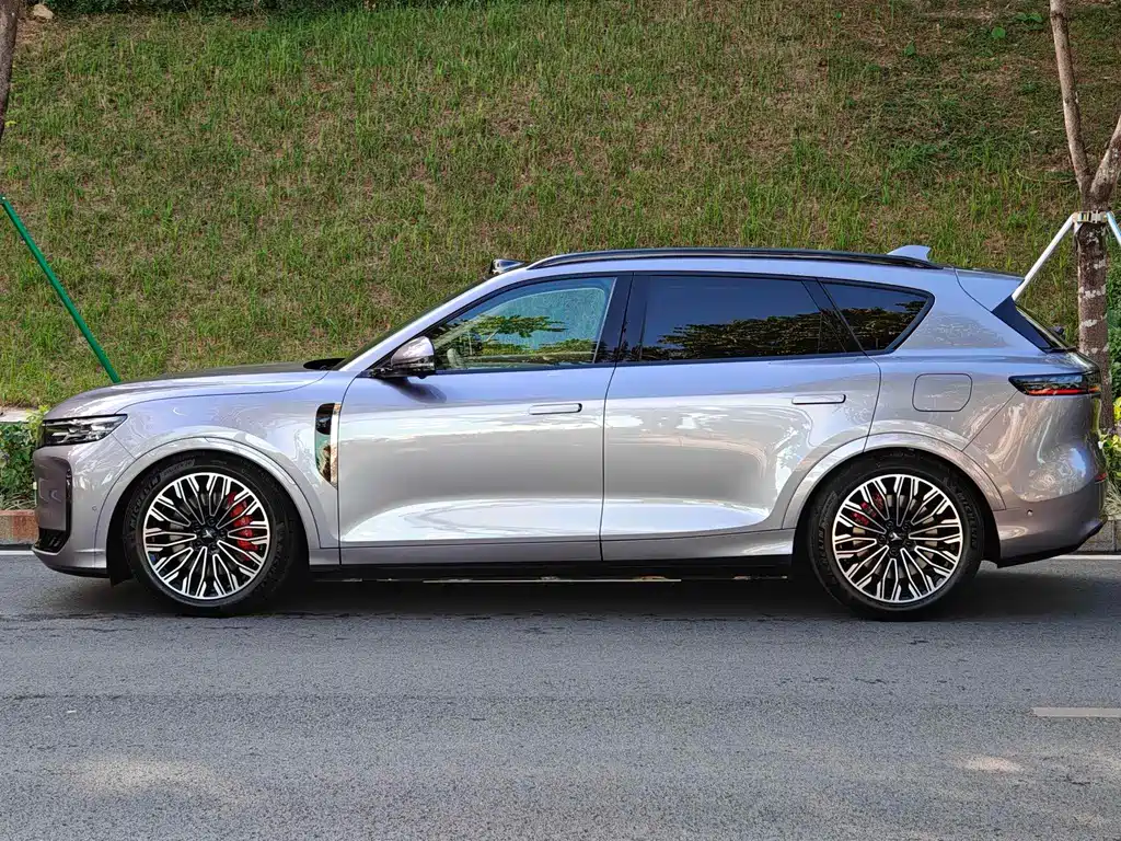 LANTU AUTOMOBILE LAN TU FREE