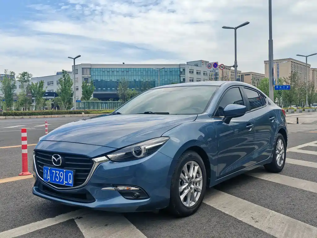 Mazda 3 Axela 2018