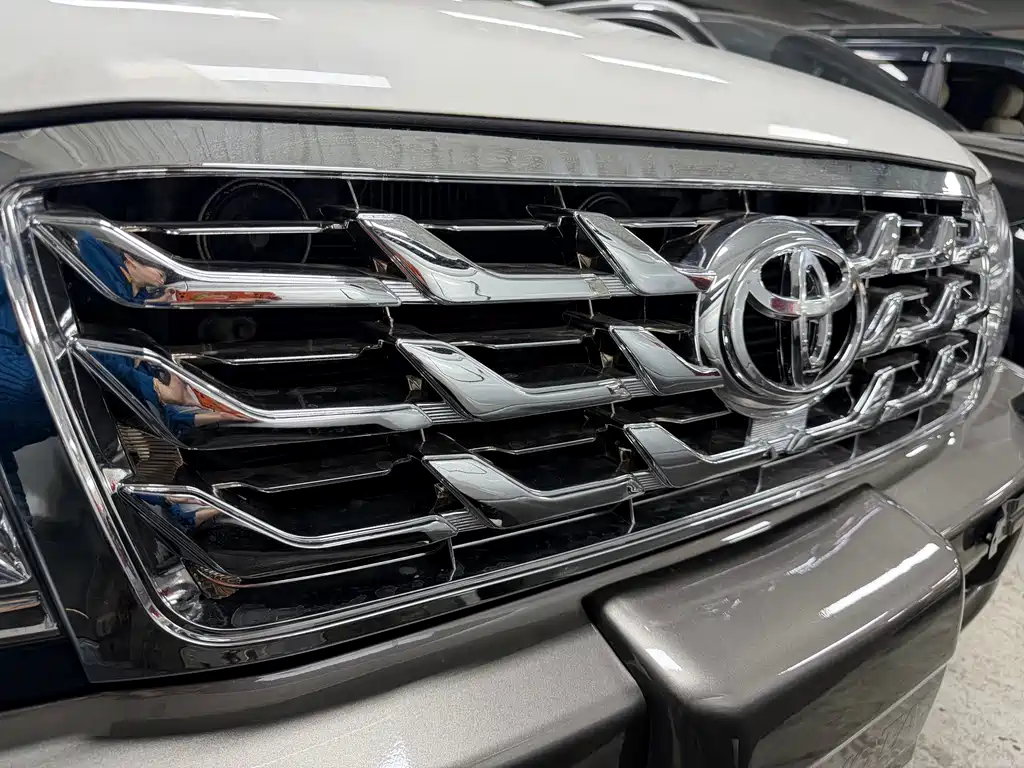 Toyota Land Cruiser — миниатюра 15