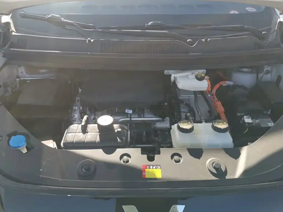 Wuling Xingguang 730 New Energy — миниатюра 10
