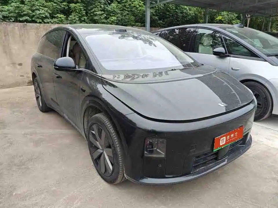 Li Auto Li i8 — миниатюра 2