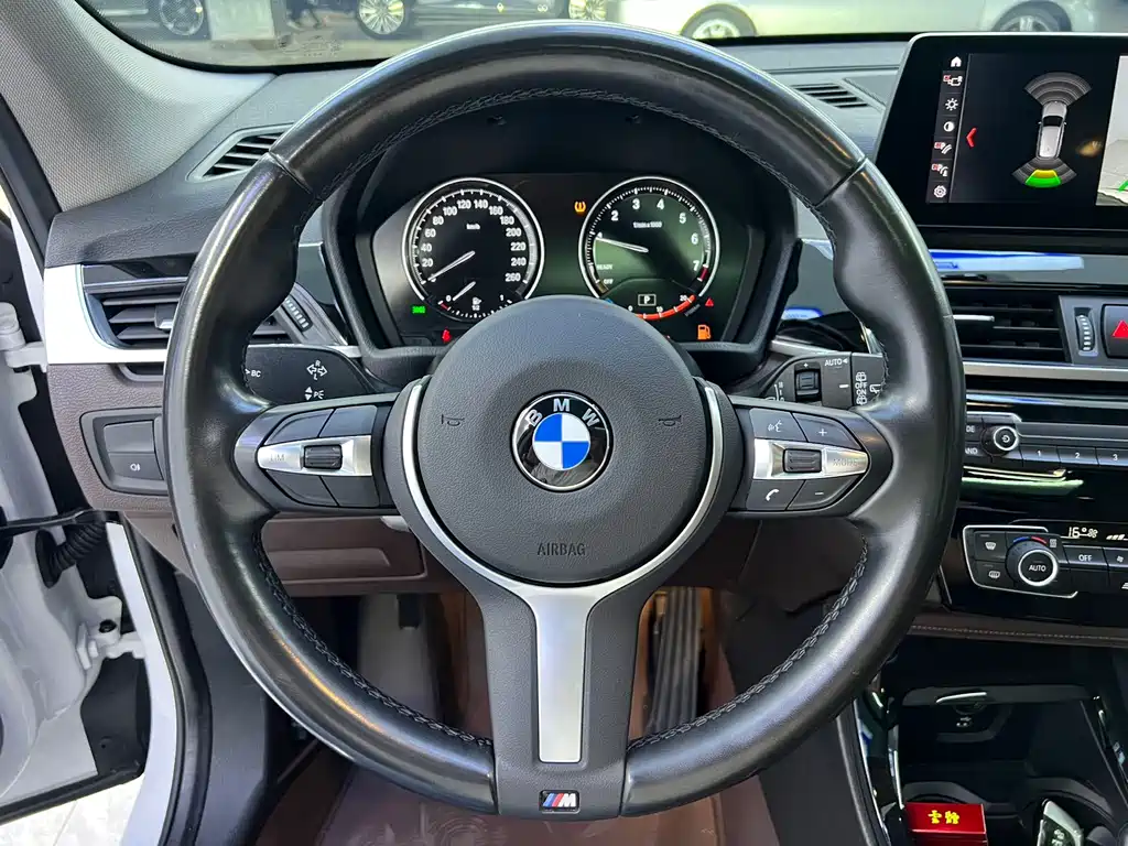 BMW X1 2022 sDrive20Li Premium
