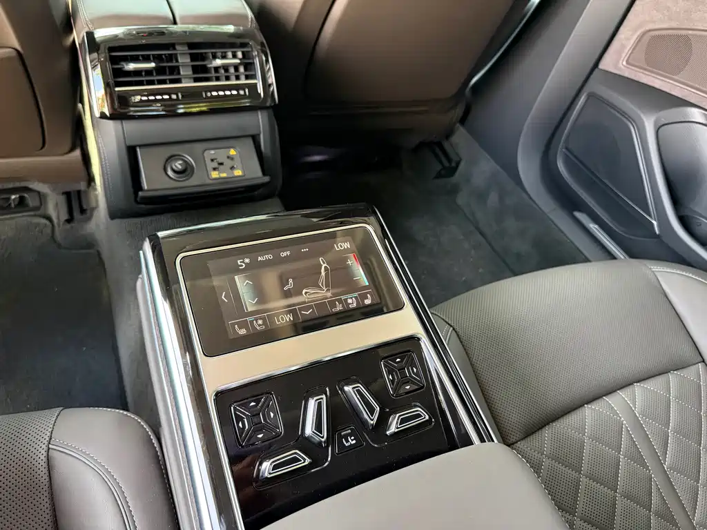 Audi A8 — фотографии объявления, Фото 20